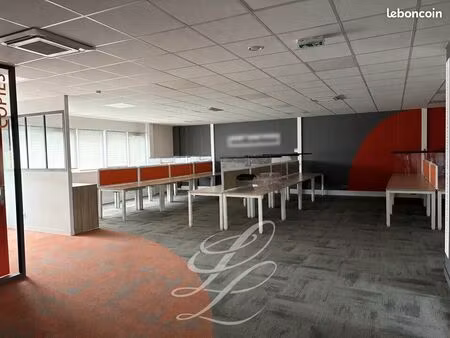 bureaux 217 m² le mans