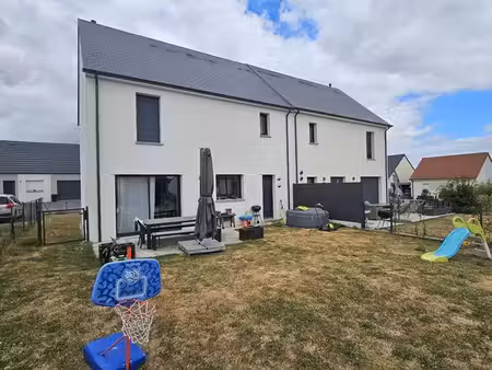 maison 100 m2 sur terrain + garage 15 m2 la quinte