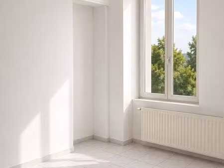 maison familiale 4 ch avec cour