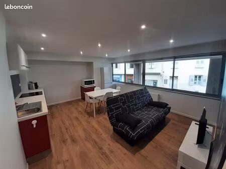 appartement 2 pièces 45 m² - chambery palais de justice