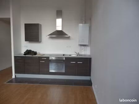 bel appartement t2 de standing