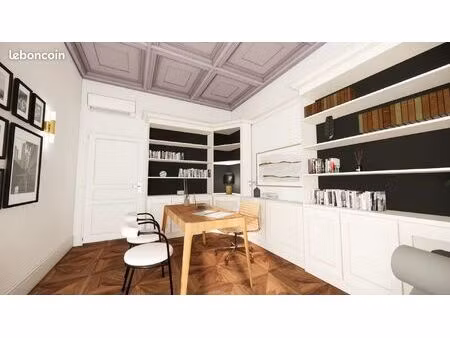 bureau 15 m² plafond à caissons — cavaillon