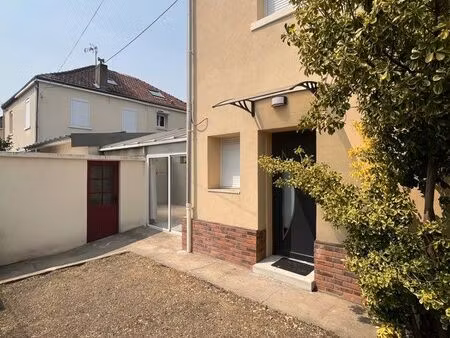 maison 60m2 entièrement rénovée 2ch/ jardin/ garage