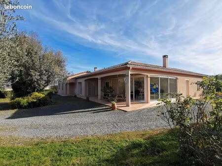 villa conviviale