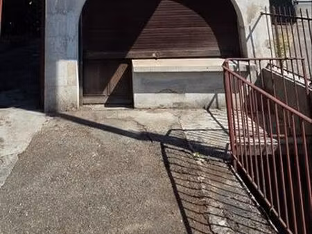 local/stockage