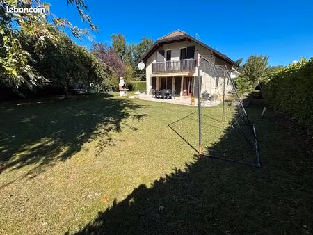 maison individuelle 145 m²  terrain 1017 m²  humilly / viry