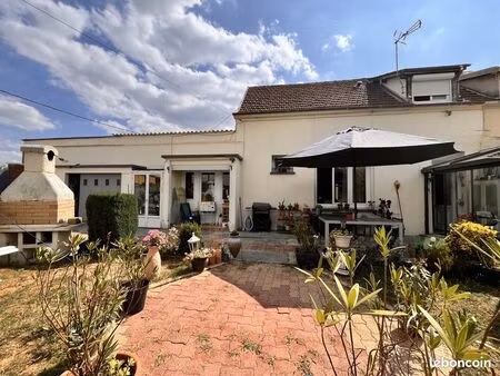 maison 4 pièces 80 m²