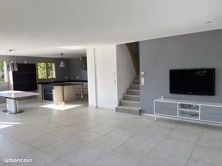 maison 5 pièces 118 m²