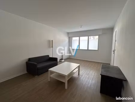 appartement 3 pièces 69 m²