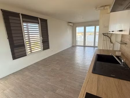 grand t2 de 55 m2 et terrasse de 18 m2