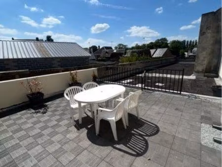 à louer – appartement t3 de 73 m² avec grande terrasse