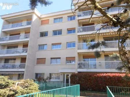 appartement 4 pièces 89 m²