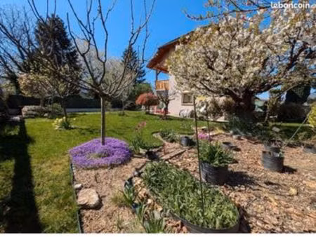 maison 150 m² challes les eaux