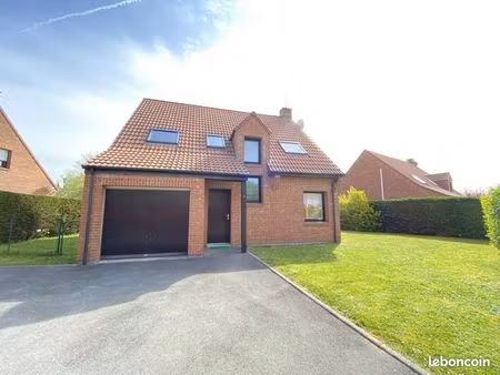maison 104 m² famars