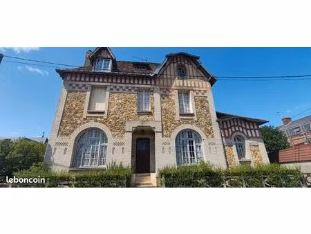 manoir anglonormand à rénover