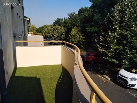 appt t4 climatise de 83 m² à la maladrerie  3 ch et 2 sdb