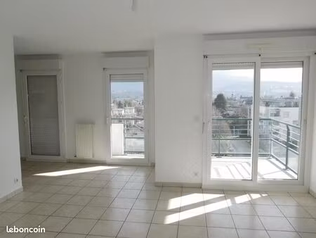 appartement 4 pièces 82 m²