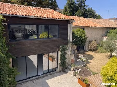 maison de ville 7 pièces 191 m²