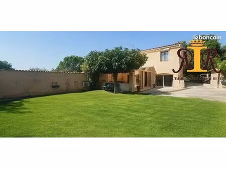 villa 5 pièces 118 m²