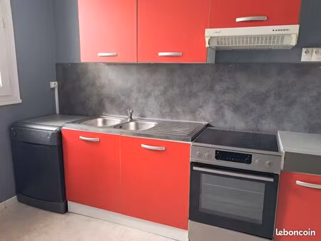 73m2 3 chambres. cave  parking