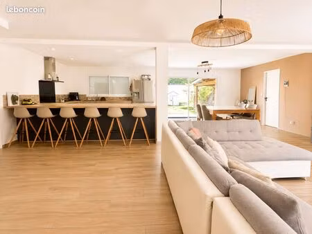 maison 2018 - 190 m² - auffreville-brasseuil (78)