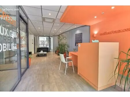 local commercial 91 m²