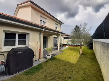 location maison 4 pièces 95 m² à janneyrias (38280)