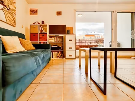 à vendre – t3 traversant avec double varangue – sainte-clotilde