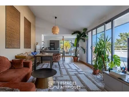 penthouse et sa terrasse de 70 m2 sur la cime des arbres