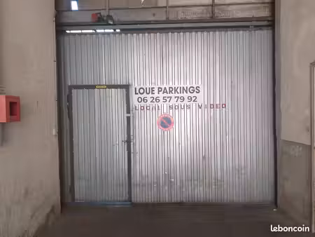 garage dans hangar 1ère ceinture quartier sources