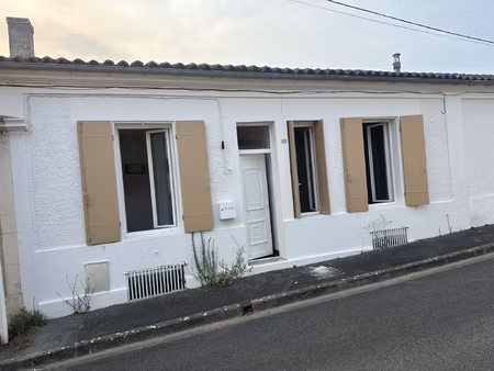 exclusivité  charmante échoppe bordelaise de plain-pied. qua