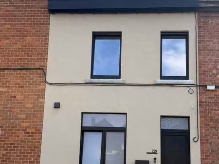 maison 3 chambres rénovée  jardin moderne
