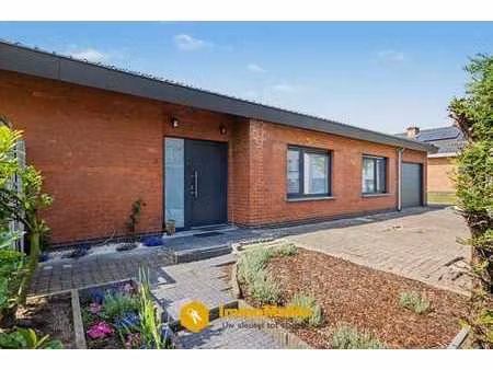 gezinswoning met 3 slaapkamers en dressing in wachtebeke ...