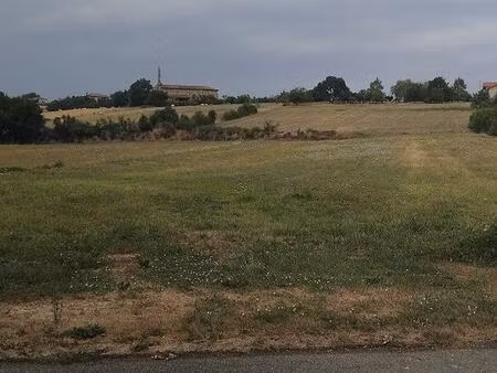 exclusivité — rare : superbe terrain de 7 460 m²