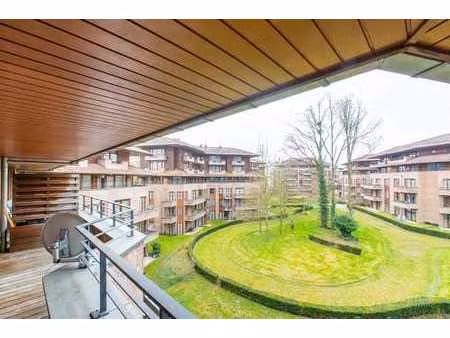 lumineux - appartement 2 ch. meublé avec terrasse