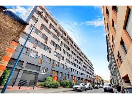 appartement 2 pièces 52 m²