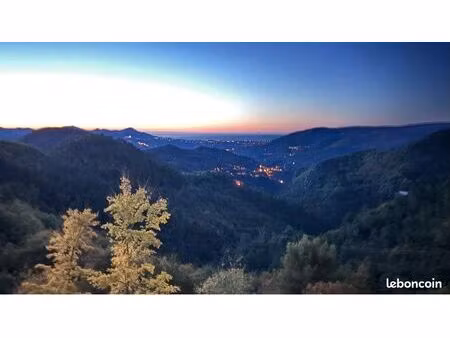 plateau 130 m2 dans bâtisse à rénover
