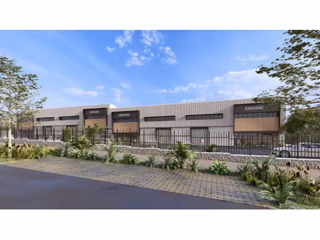 location local industriel 400 m² à saint-paul (97460)