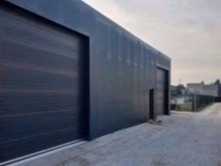 hangar