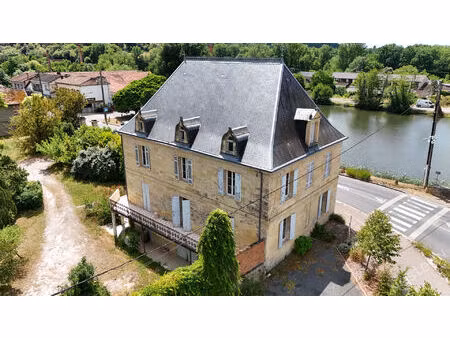 a vendre - propriété de caractère avec maison de maître de 1892  seconde habitation indépe