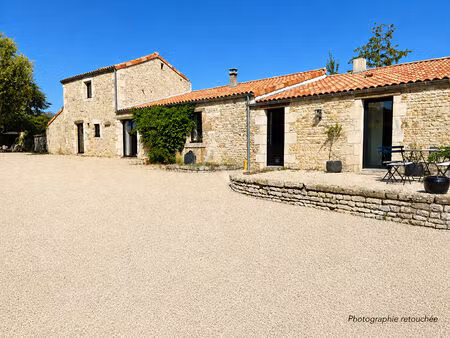 longère élégante à 10 min de fontenay le comte