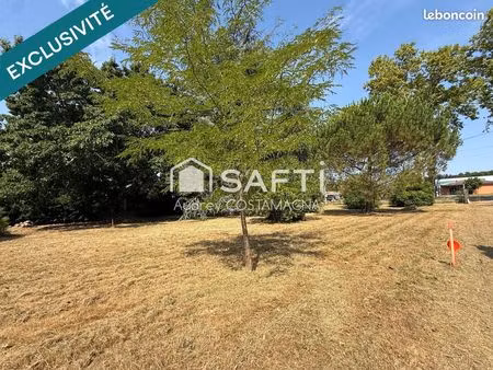 terrain 598 m² montech