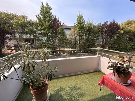 appartement 3 pièces 65 m²