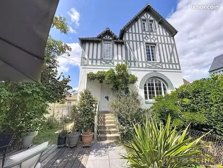 maison 5 pièces 100 m²