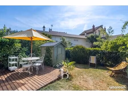 maison 6 pièces 97 m²