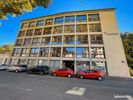 bureaux 15 m² avignon