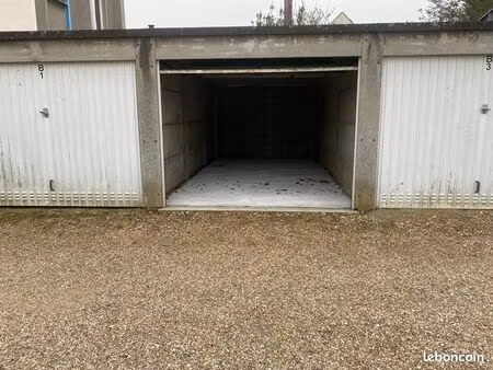 box garage