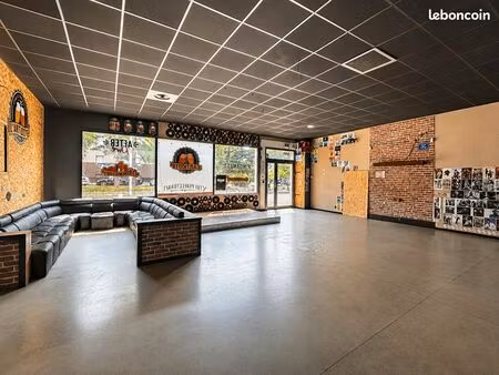 local commercial 120 m² bollene
