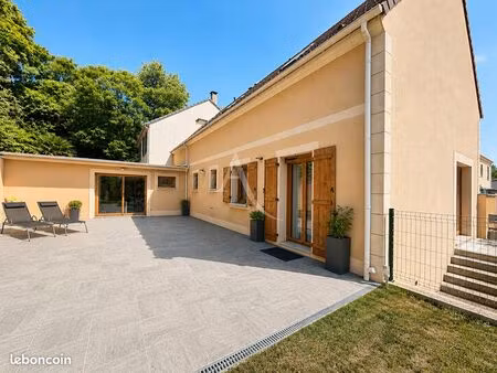 maison 5 pièces 134 m²