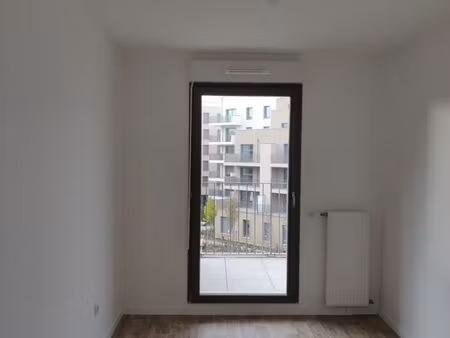 t3 neuf 62m² avec balcon - proche gare & hôpital